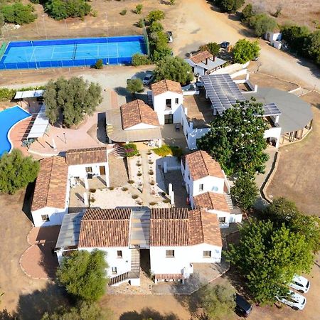 Cort'e Nastasj Tertenìa Exterior foto