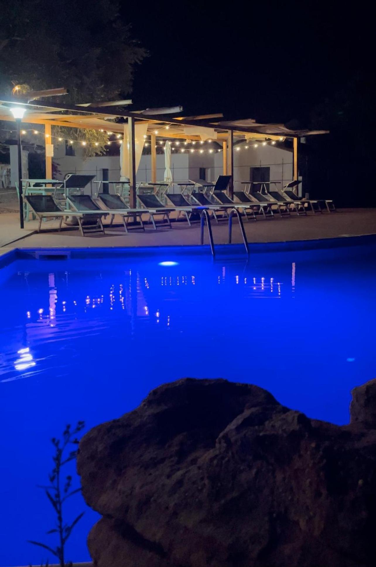 Cort'e Nastasj Tertenìa Exterior foto